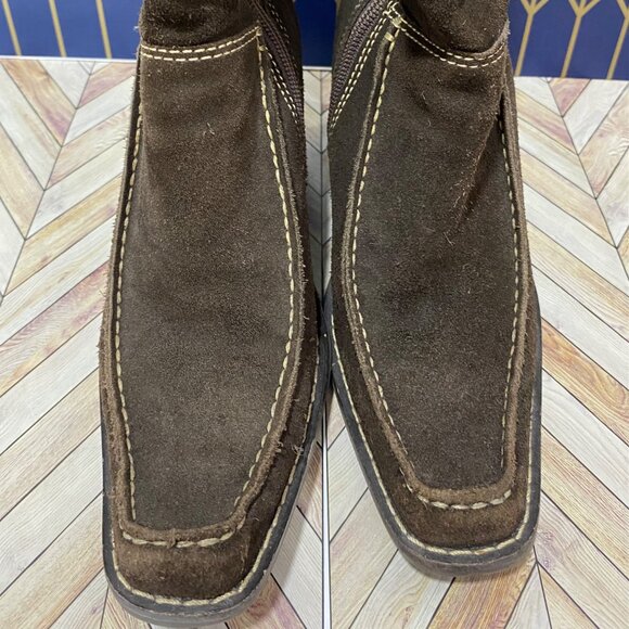 STL Brown Mid-Calf Suede Wedge Heel Boots With Stitch Detail & Side Zipper Size - Picture 5 of 9